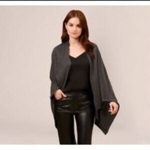 Adrainna Papell S'HUG with hidden sleeves Charcoal Gray